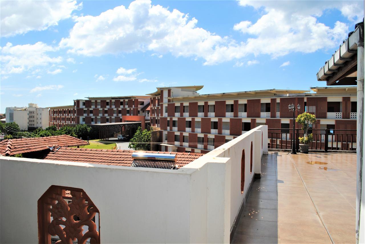 Prego Suites Ettukala Dış mekan fotoğraf